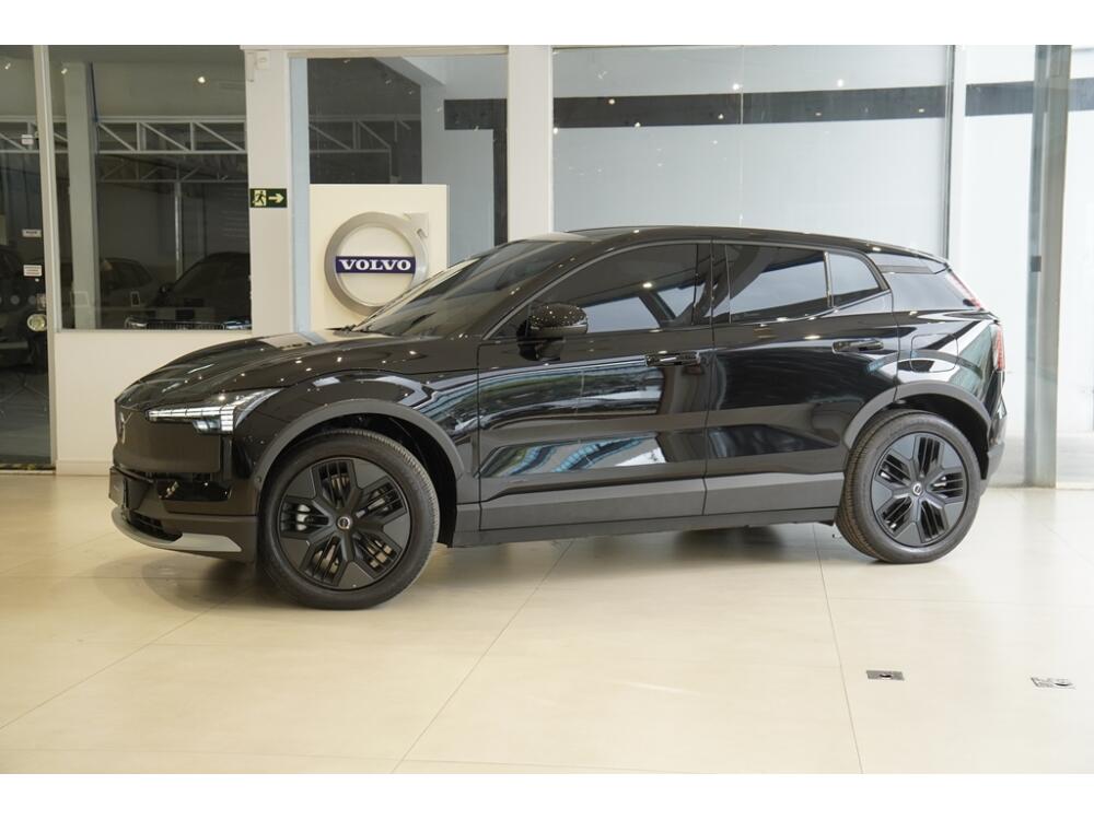Volvo EX 30