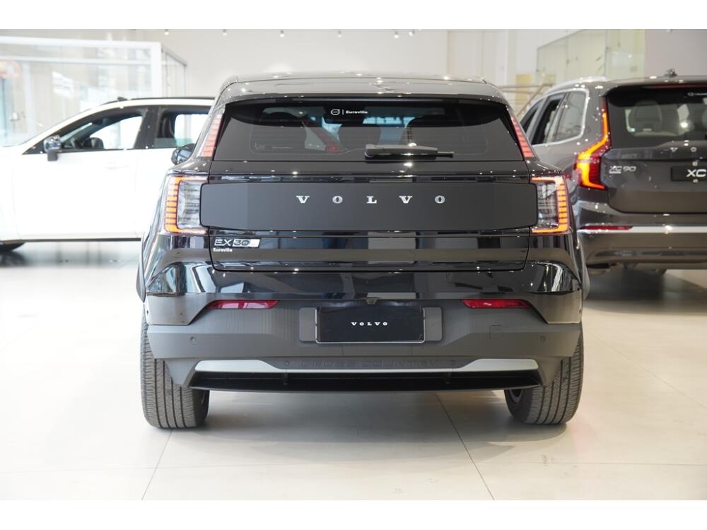Volvo EX 30