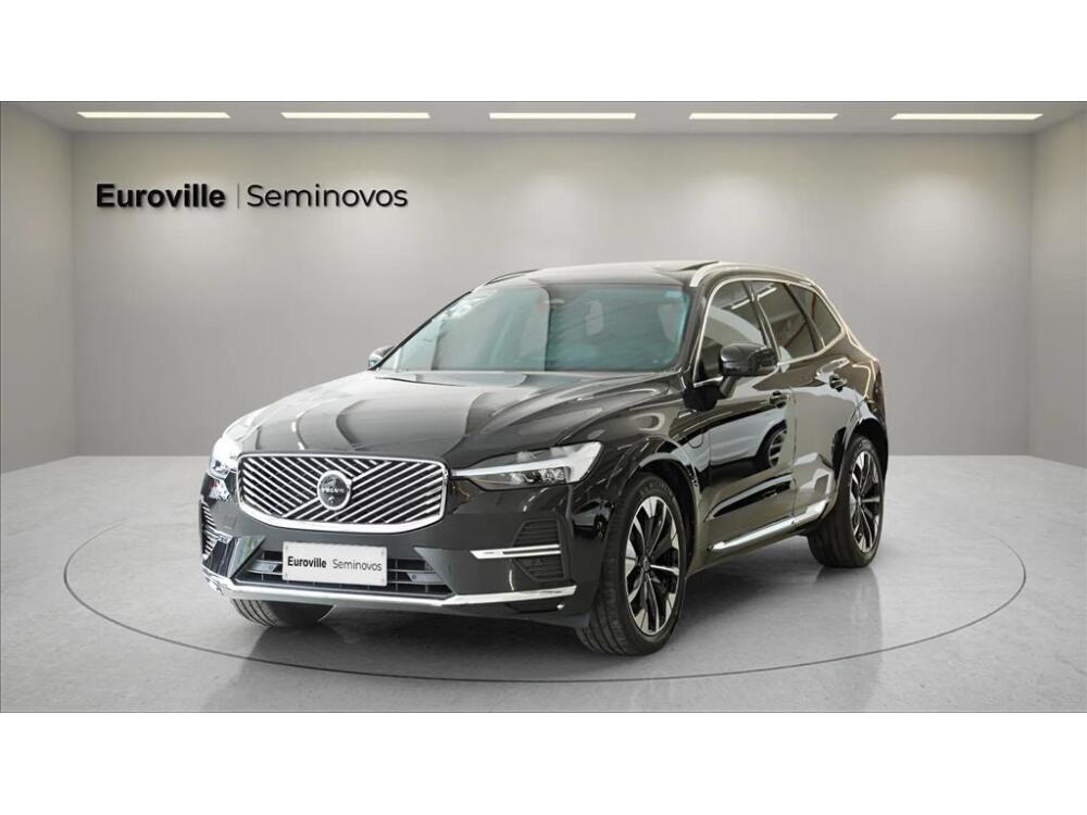 Volvo Xc60 XC 60 2.0 T5  5P 2025